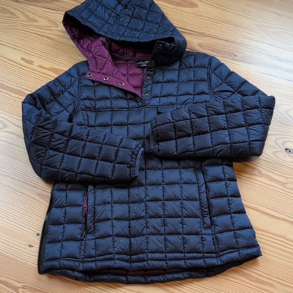 Women's Quilted Hooded Jacket - Navy With Purple Lining